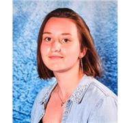 Professeur pour du soutien scolaire pour des élèves de primaire au lycée